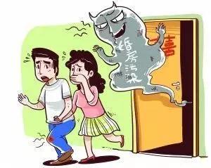 新房入住十天英俊小伙變憔悴不堪，新房裝修后如何除甲醛您必須了解！