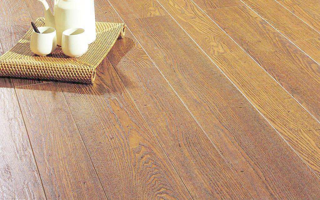 地板是室內(nèi)空氣的重災(zāi)區(qū),重災(zāi)區(qū)甲醛超標(biāo)怎么辦 地板是室內(nèi)空氣的重災(zāi)區(qū),重災(zāi)區(qū)甲醛超標(biāo)怎么辦