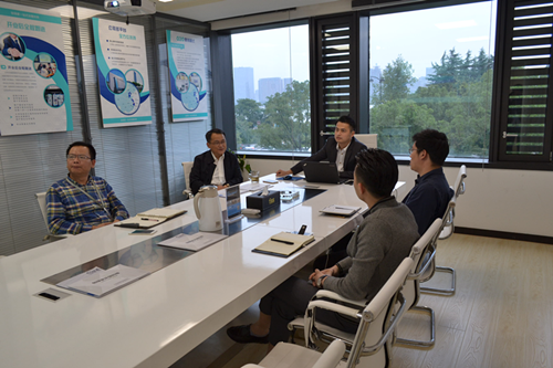 熱烈歡迎中科院賀軍輝教授蒞臨創(chuàng)綠家指導！