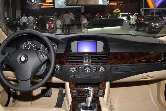 車內(nèi)為什么會有污染?一起來看看有什么造成車內(nèi)空氣污染的壞習慣 車內(nèi)為什么會有污染?一起來看看有什么造成車內(nèi)空氣污染的壞習慣