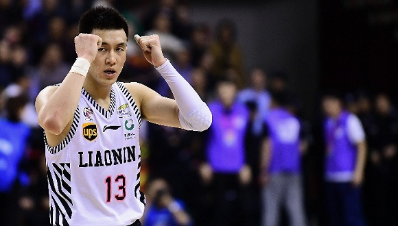 CBA***得分手發高燒吸氧0得分 教練：賓館房間新裝修，甲醛中毒導致的！