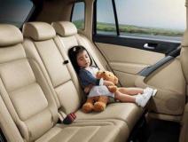 車內(nèi)空氣凈化價格是多少?