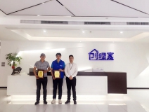 熱烈祝賀徐總、賀總簽約創綠家連云港市區級代理!