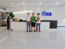 熱烈祝賀王總簽約創綠家上海市區級代理!