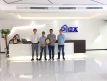 熱烈祝賀楊總、吳總、甘總簽約創綠家長沙市區級代理!