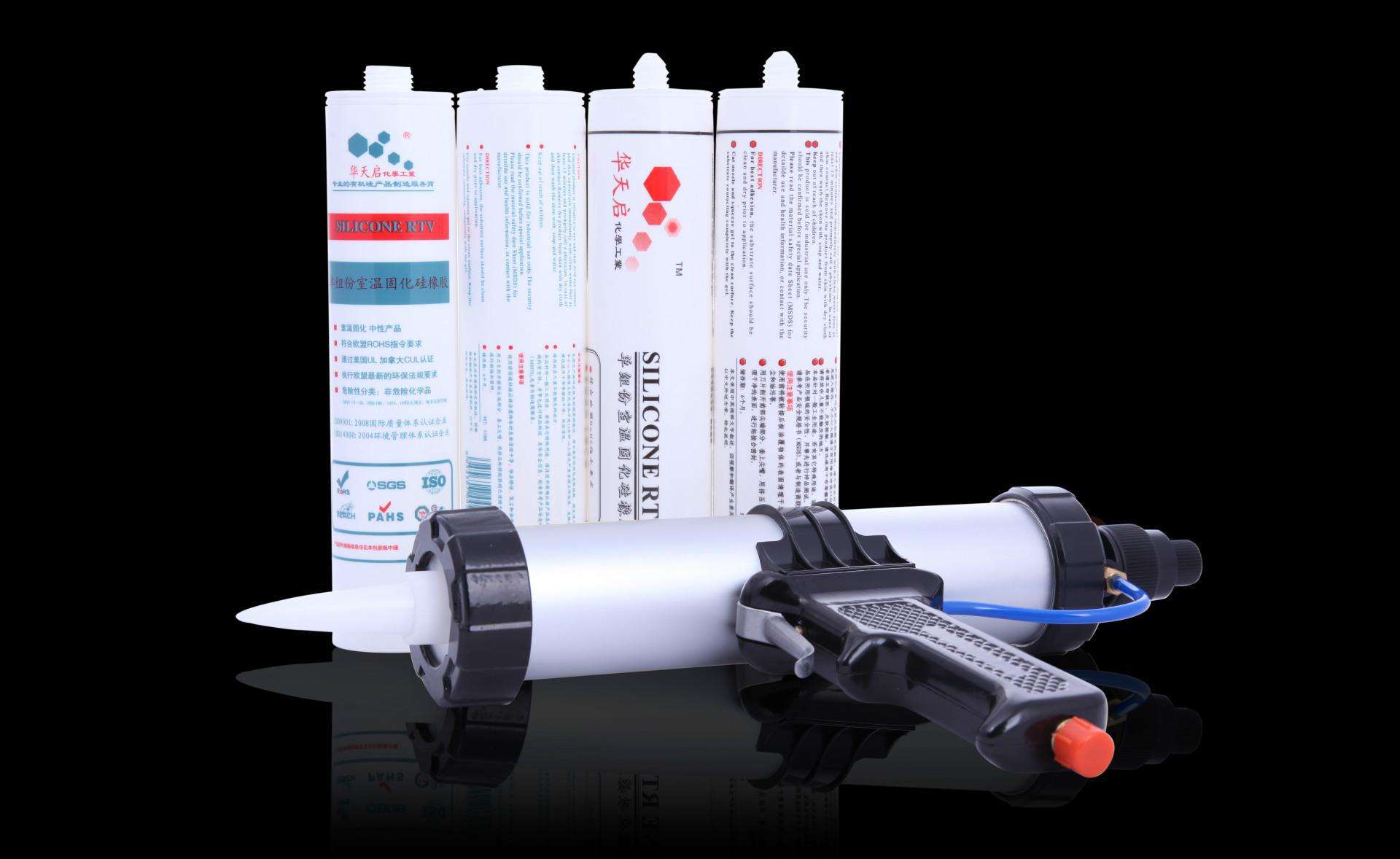 除甲醛公司近日發現，室內膠粘劑會導致甲醛嚴重超標